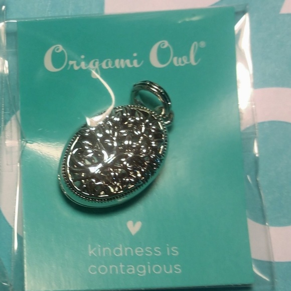 Origami Owl Charm Bracelet & Tree of Life Charm - Picture 3 of 4
